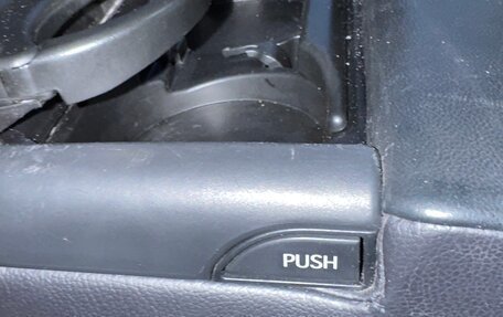 Toyota Land Cruiser 200, 2011 год, 3 100 000 рублей, 23 фотография