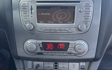 Ford Focus II рестайлинг, 2008 год, 520 000 рублей, 17 фотография