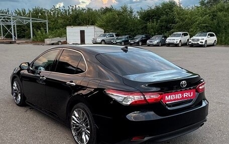 Toyota Camry, 2018 год, 2 450 000 рублей, 6 фотография