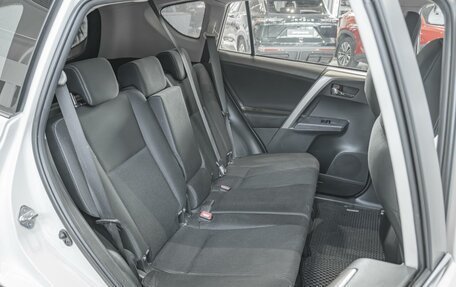 Toyota RAV4, 2013 год, 1 700 000 рублей, 7 фотография