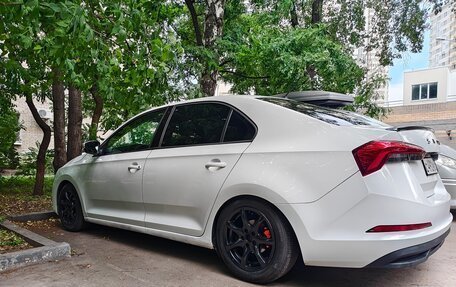 Skoda Rapid II, 2021 год, 999 999 рублей, 2 фотография