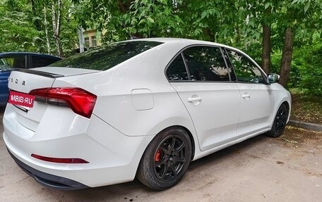 Skoda Rapid II, 2021 год, 999 999 рублей, 3 фотография