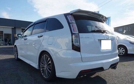 Honda Stream II, 2013 год, 1 030 000 рублей, 6 фотография