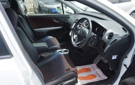 Honda Stream II, 2013 год, 1 030 000 рублей, 18 фотография