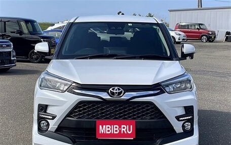 Toyota Raize I, 2020 год, 990 000 рублей, 2 фотография
