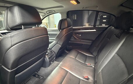 BMW 5 серия, 2011 год, 1 800 000 рублей, 15 фотография