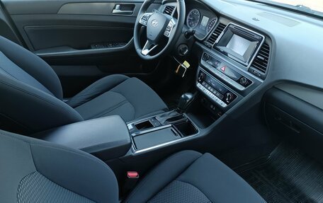 Hyundai Sonata VII, 2019 год, 1 810 000 рублей, 9 фотография