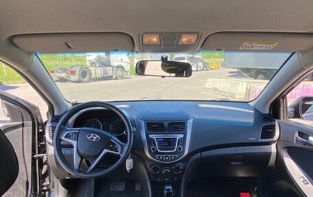 Hyundai Solaris II рестайлинг, 2015 год, 875 000 рублей, 11 фотография