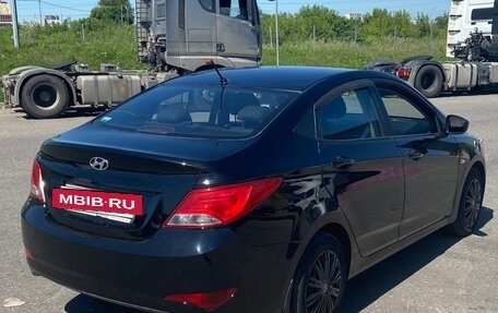 Hyundai Solaris II рестайлинг, 2015 год, 875 000 рублей, 7 фотография