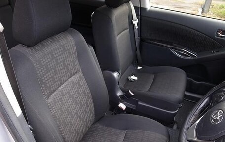 Toyota ISis I, 2015 год, 1 047 000 рублей, 12 фотография