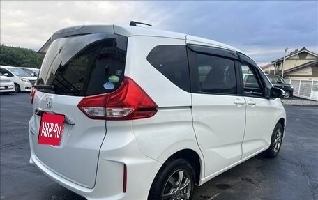 Honda Freed II, 2019 год, 1 170 000 рублей, 4 фотография