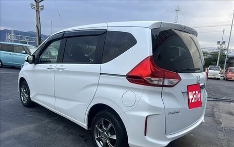 Honda Freed II, 2019 год, 1 170 000 рублей, 6 фотография
