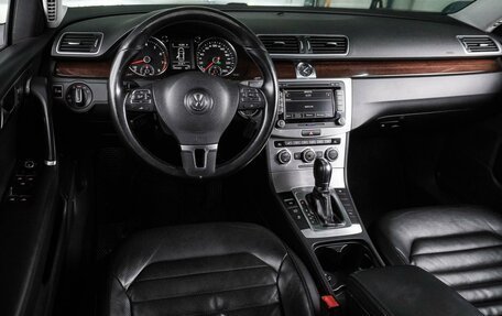 Volkswagen Passat B7, 2012 год, 1 630 000 рублей, 6 фотография