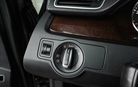 Volkswagen Passat B7, 2012 год, 1 630 000 рублей, 13 фотография