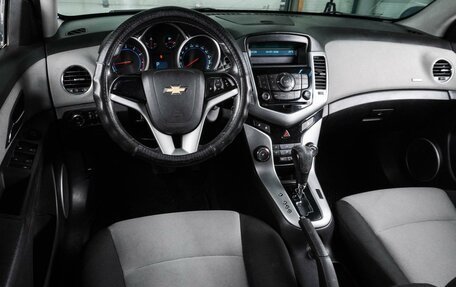 Chevrolet Cruze II, 2012 год, 699 000 рублей, 6 фотография