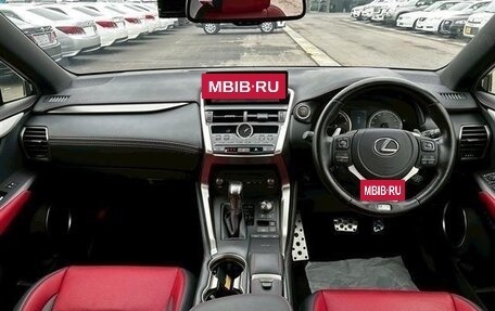 Lexus NX, 2021 год, 2 600 000 рублей, 9 фотография