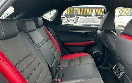Lexus NX, 2021 год, 2 600 000 рублей, 15 фотография