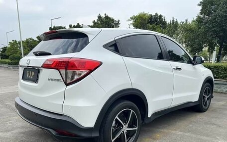 Honda Vezel, 2021 год, 1 380 312 рублей, 4 фотография