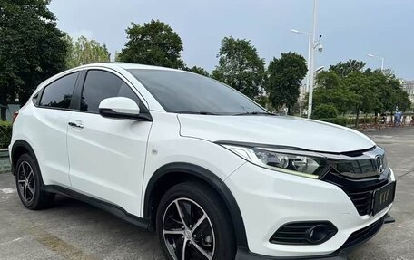 Honda Vezel, 2021 год, 1 380 312 рублей, 5 фотография