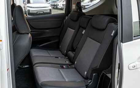 Toyota Sienta II, 2019 год, 1 850 000 рублей, 7 фотография