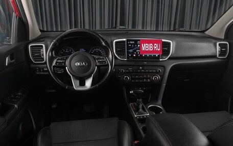 KIA Sportage IV рестайлинг, 2019 год, 2 469 000 рублей, 6 фотография