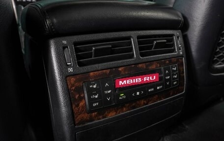 Toyota Land Cruiser 200, 2011 год, 3 699 000 рублей, 19 фотография