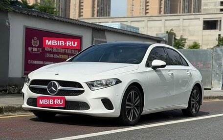 Mercedes-Benz A-Класс, 2022 год, 2 037 312 рублей, 3 фотография
