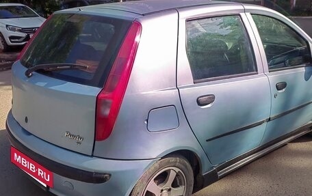 Fiat Punto III Punto Evo рестайлинг, 2002 год, 235 000 рублей, 6 фотография