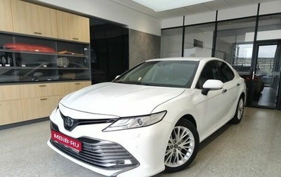Toyota Camry, 2018 год, 2 600 000 рублей, 1 фотография