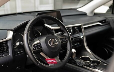 Lexus RX IV рестайлинг, 2018 год, 4 250 000 рублей, 11 фотография
