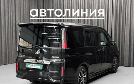 Honda Stepwgn IV, 2017 год, 2 099 000 рублей, 6 фотография