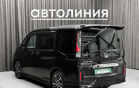 Honda Stepwgn IV, 2017 год, 2 099 000 рублей, 5 фотография