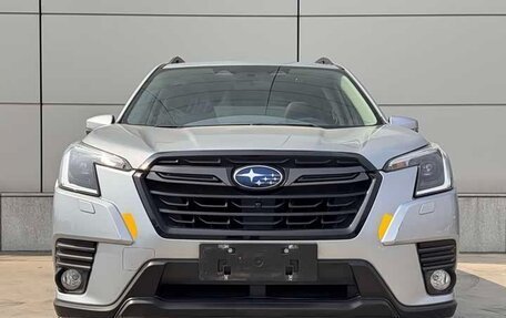 Subaru Forester, 2022 год, 3 090 000 рублей, 2 фотография