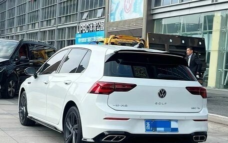 Volkswagen Golf VIII, 2022 год, 1 530 000 рублей, 4 фотография