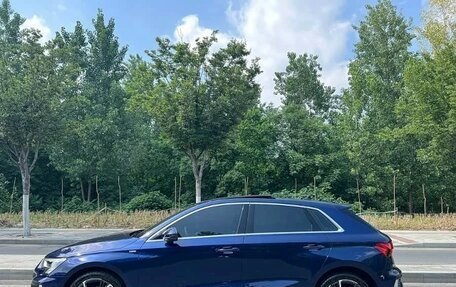 Audi A3, 2023 год, 1 600 000 рублей, 4 фотография