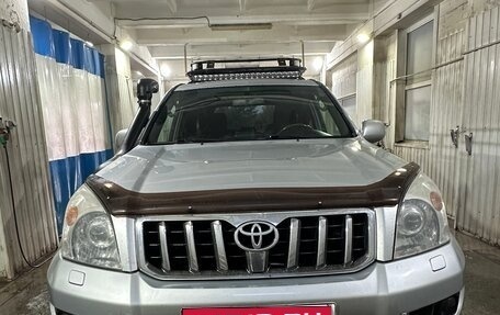 Toyota Land Cruiser Prado 120 рестайлинг, 2006 год, 2 500 000 рублей, 1 фотография