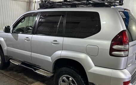 Toyota Land Cruiser Prado 120 рестайлинг, 2006 год, 2 500 000 рублей, 6 фотография
