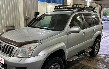 Toyota Land Cruiser Prado 120 рестайлинг, 2006 год, 2 500 000 рублей, 3 фотография