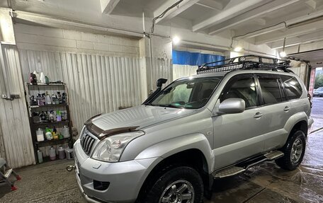 Toyota Land Cruiser Prado 120 рестайлинг, 2006 год, 2 500 000 рублей, 4 фотография