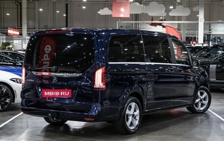 Mercedes-Benz V-Класс, 2016 год, 4 199 999 рублей, 7 фотография