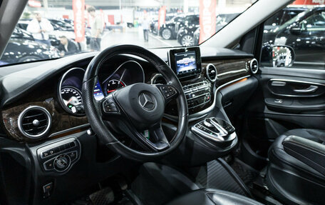 Mercedes-Benz V-Класс, 2016 год, 4 199 999 рублей, 17 фотография