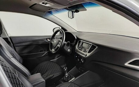 Hyundai Solaris II рестайлинг, 2019 год, 1 290 000 рублей, 13 фотография