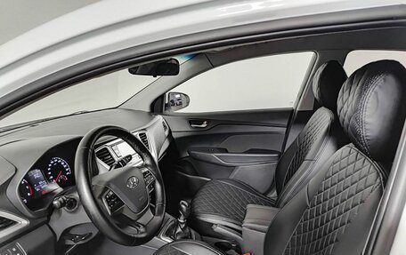 Hyundai Solaris II рестайлинг, 2019 год, 1 290 000 рублей, 20 фотография