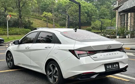 Hyundai Elantra, 2023 год, 1 560 300 рублей, 7 фотография