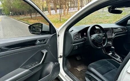 Volkswagen T-Roc I, 2020 год, 1 310 000 рублей, 5 фотография