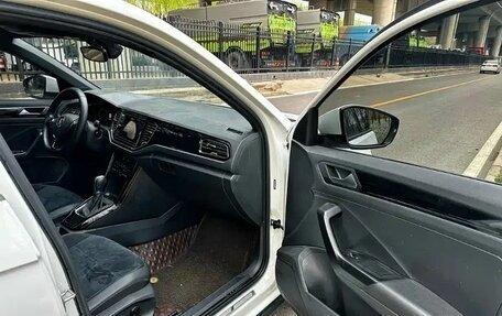 Volkswagen T-Roc I, 2020 год, 1 310 000 рублей, 6 фотография
