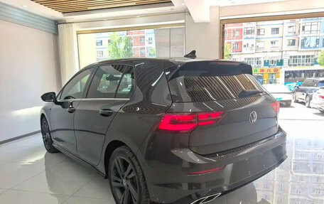 Volkswagen Golf VIII, 2023 год, 1 965 000 рублей, 4 фотография