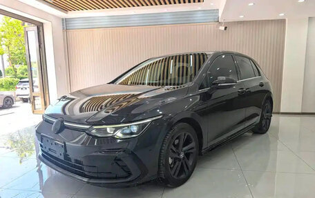 Volkswagen Golf VIII, 2023 год, 1 965 000 рублей, 3 фотография