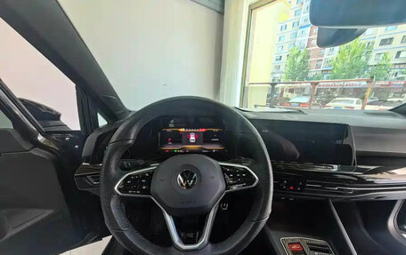 Volkswagen Golf VIII, 2023 год, 1 965 000 рублей, 11 фотография
