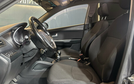 KIA Rio III рестайлинг, 2016 год, 999 000 рублей, 7 фотография